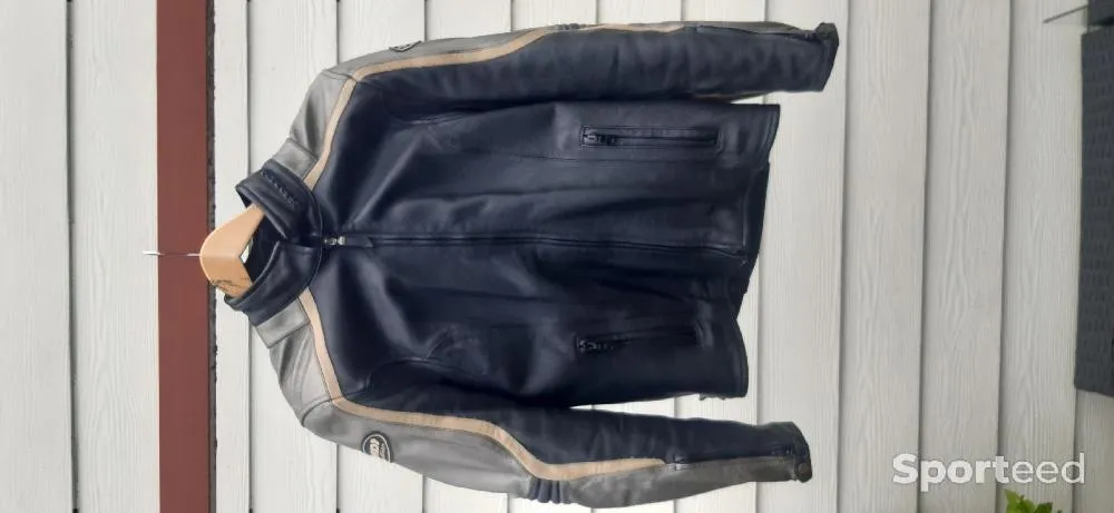 blouson cuir moto SPIDI d'occasion Ajouté le : 06/09/2024
