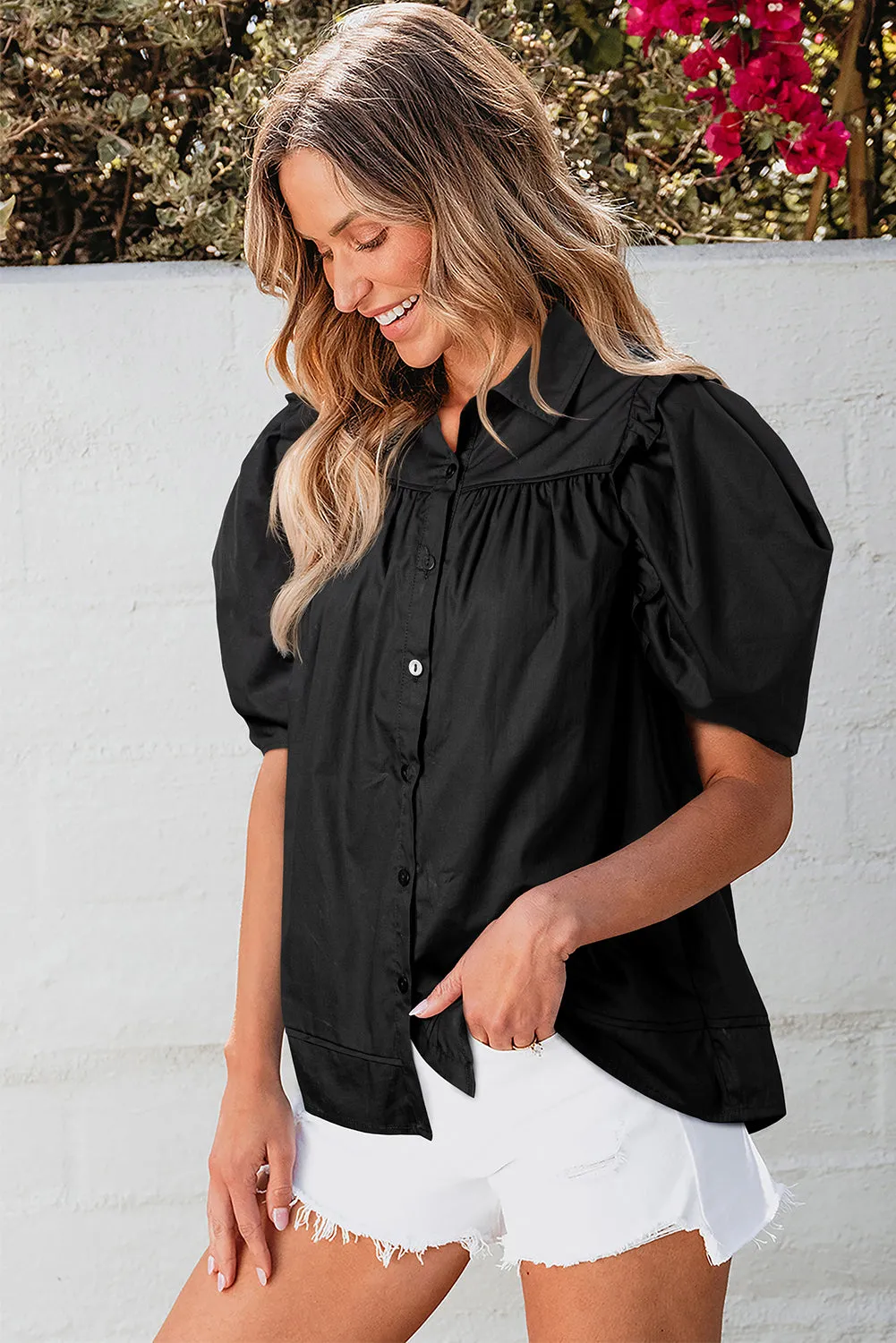 Chemise ample noire à manches bouffantes