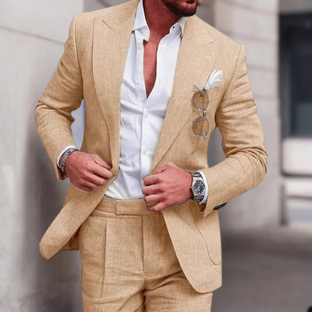 Costume élégant pour homme