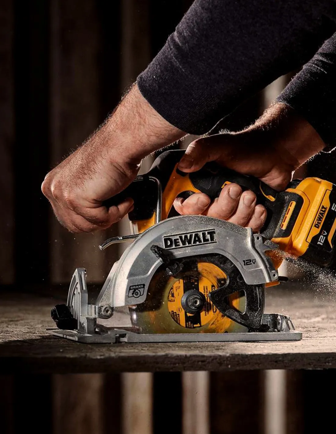 DeWALT Kit D12K503 (DCS512 + DCS312 + DCD703 + DCH072 + DCE088 + 1 x 3,0 Ah + 1 x 5,0 Ah + DCB107 + Sac)