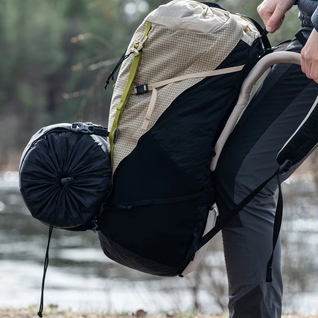 Sac à Dos Bergans Homme Helium V5 55 Red Sand/Black/Aluminium